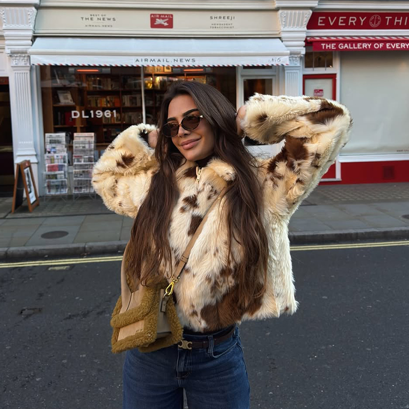 Women Fashion Icon - Chic Street Girls Cow Print Fur