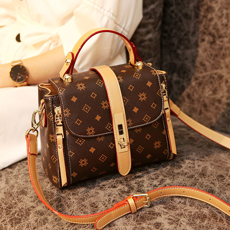 Luxury Fashion Icon Designer D - Women Fashion Icon ulasan dan harga