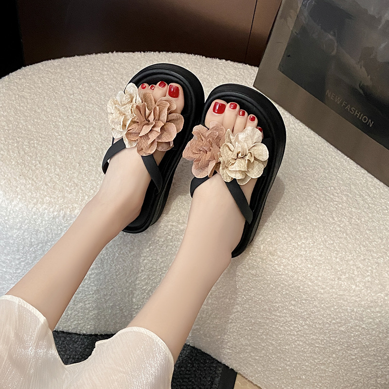 Two-Tone Floral Platform Sanda - Women'S Fashion Korea ulasan dan harga